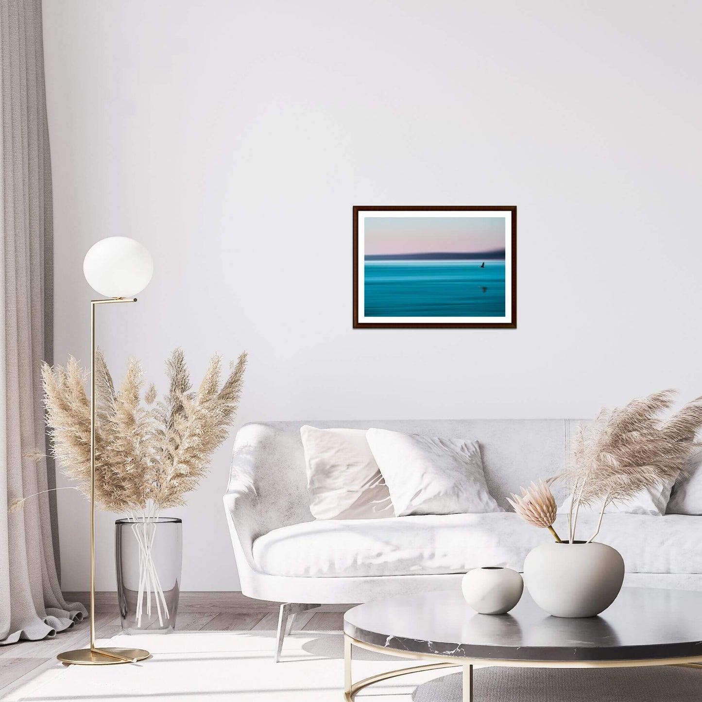 salon-blanc-deco-cadre-photo